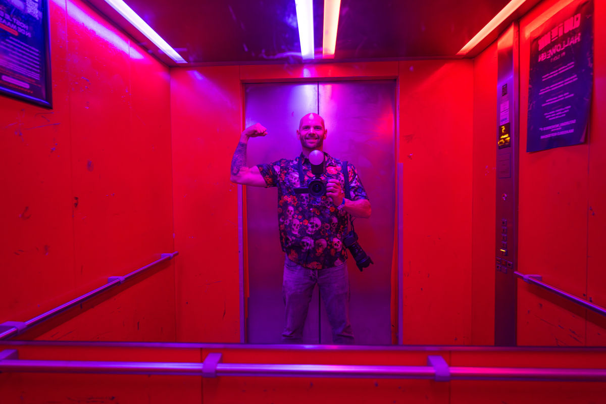 Loading... just a sec